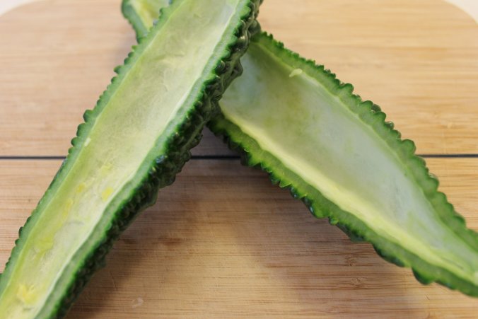 ゴーヤー ゴーヤ にがうり ツルレイシ みなとの野菜大辞典